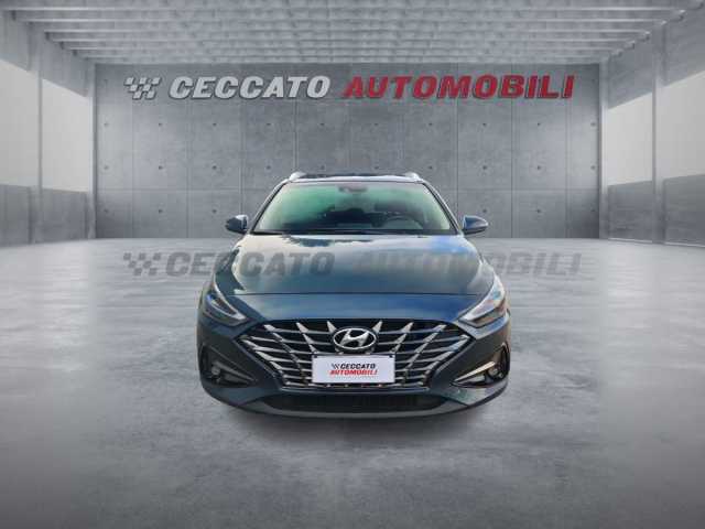 Hyundai i30 1.0l - blue