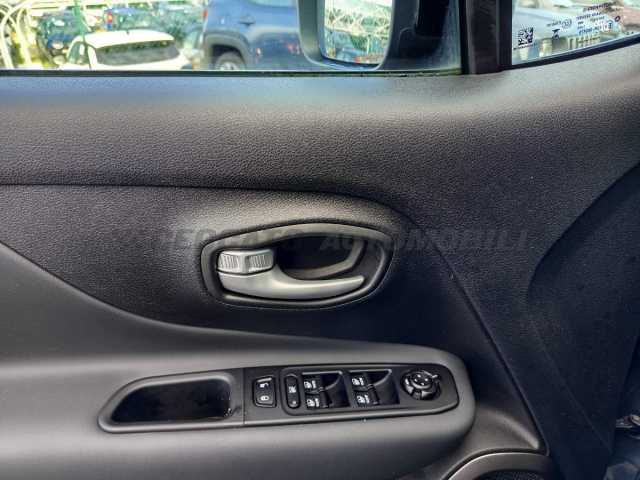 Jeep Renegade 1.5l - grey