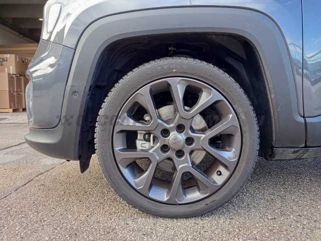 Jeep Renegade 1.5l - grey