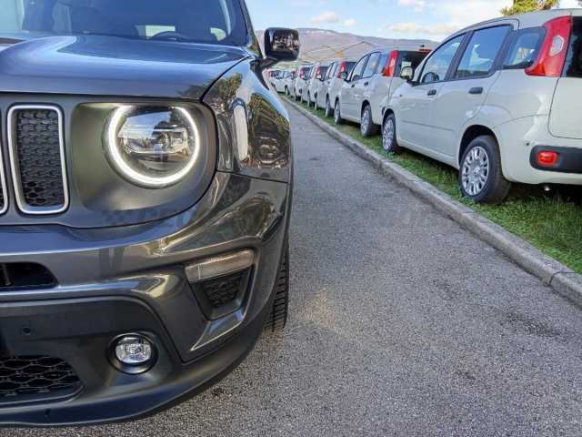 Jeep Renegade 1.5l - grey