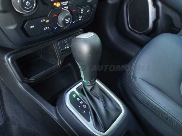 Jeep Renegade 1.5l - blue