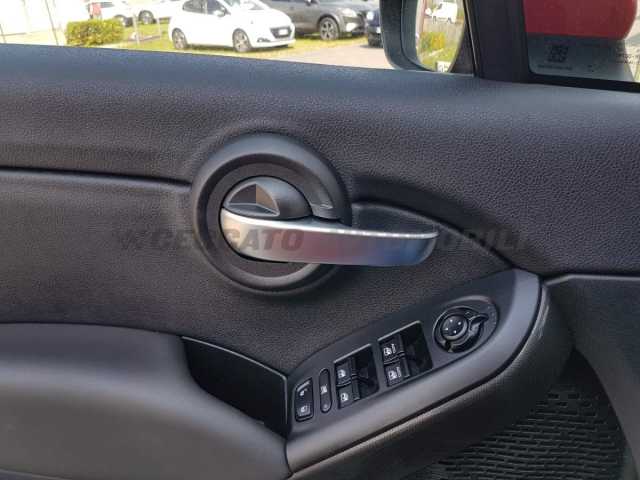 Fiat 500X 1.5l - red