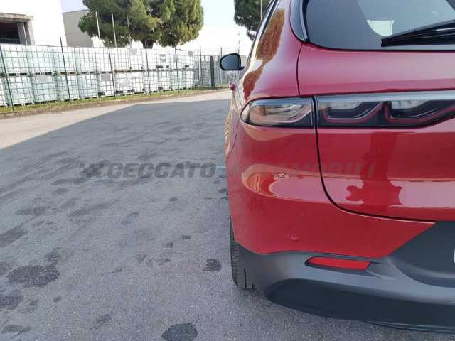 Alfa Romeo Tonale 1.6l - red