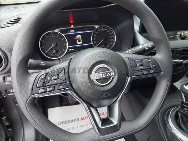 Nissan Nuovo Juke 1.0l - grey