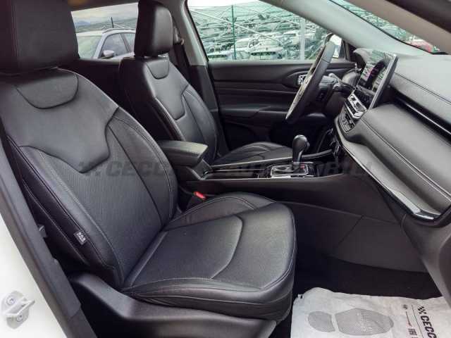 Jeep Compass 1.5l - white