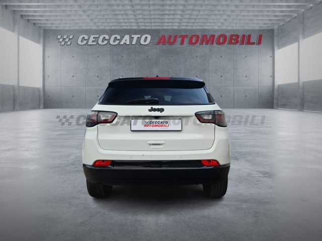 Jeep Compass 1.5l - white