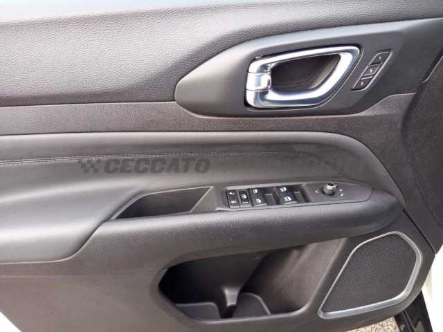 Jeep Compass 1.5l - white