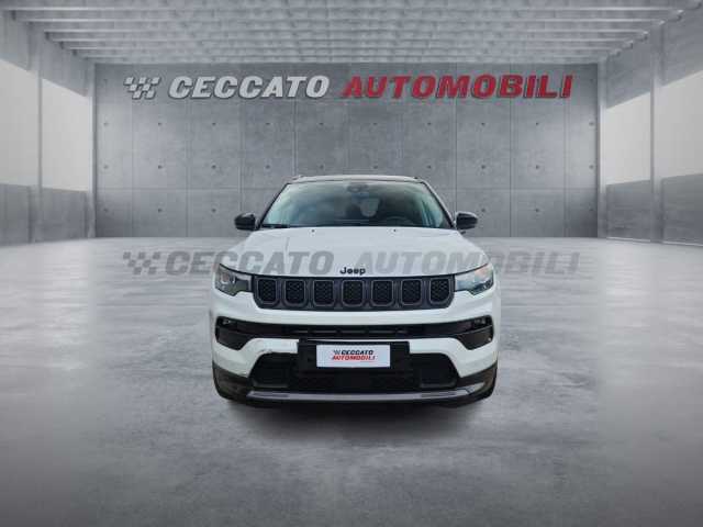 Jeep Compass 1.5l - white