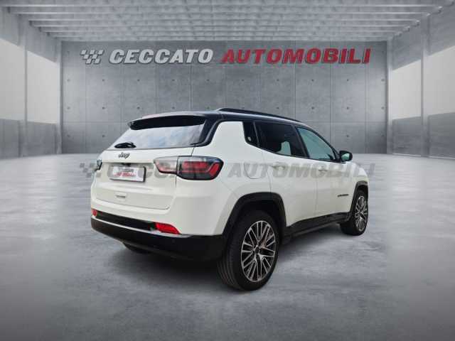 Jeep Compass 1.5l - white