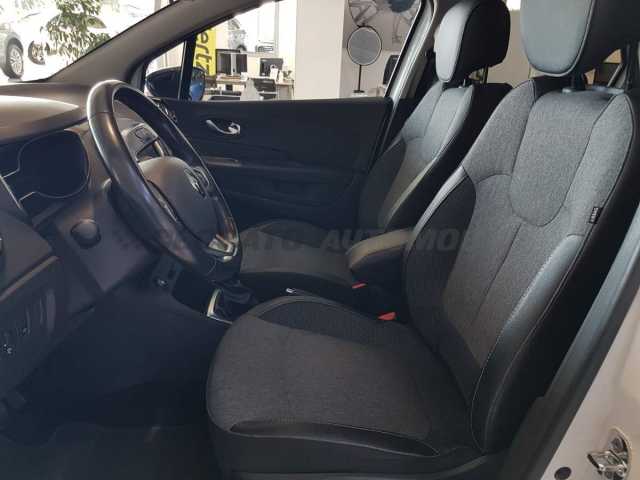 Renault Captur 1.5l - white