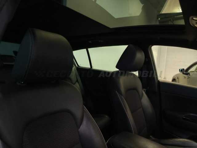 Kia Sportage 1.6l - white