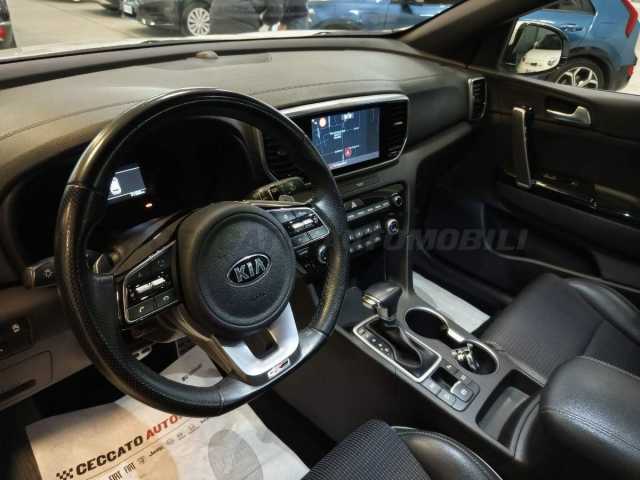 Kia Sportage 1.6l - white