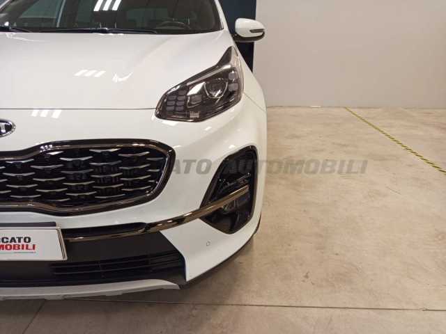 Kia Sportage 1.6l - white