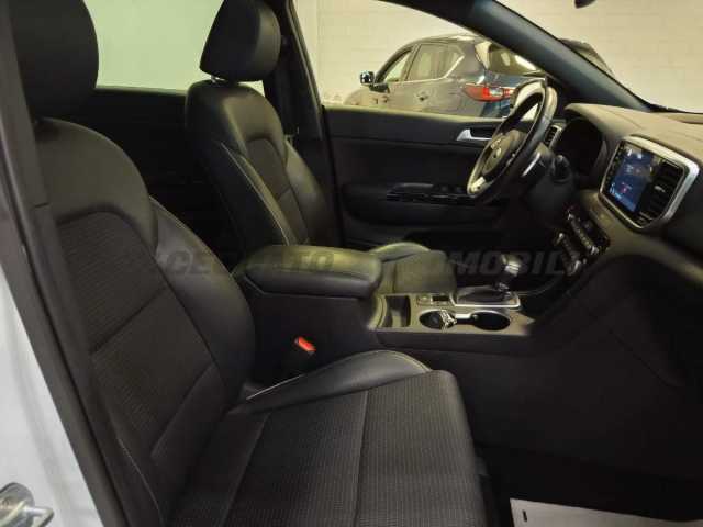 Kia Sportage 1.6l - white