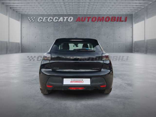 Peugeot 208 1.2l - black