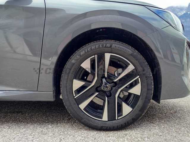 Peugeot 208 1.2l - grey