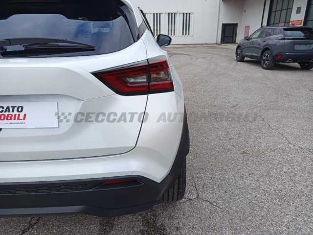 Nissan Nuovo Juke 1.0l - white