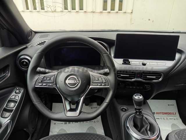 Nissan Nuovo Juke 1.0l - grey