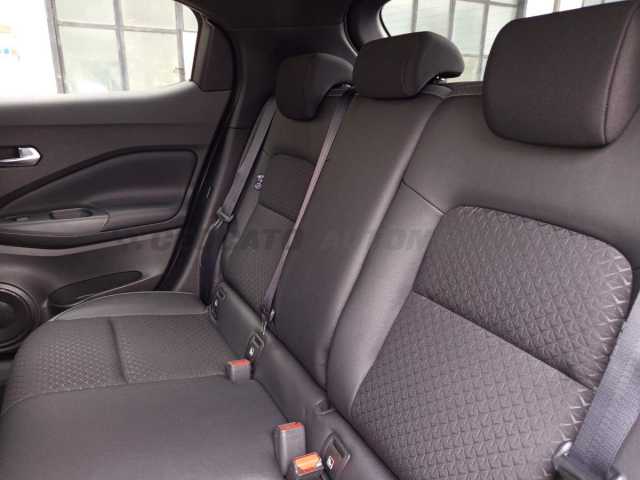 Nissan Nuovo Juke 1.0l - grey