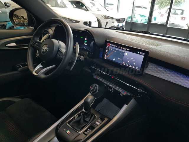 Alfa Romeo Tonale 1.5l - blue