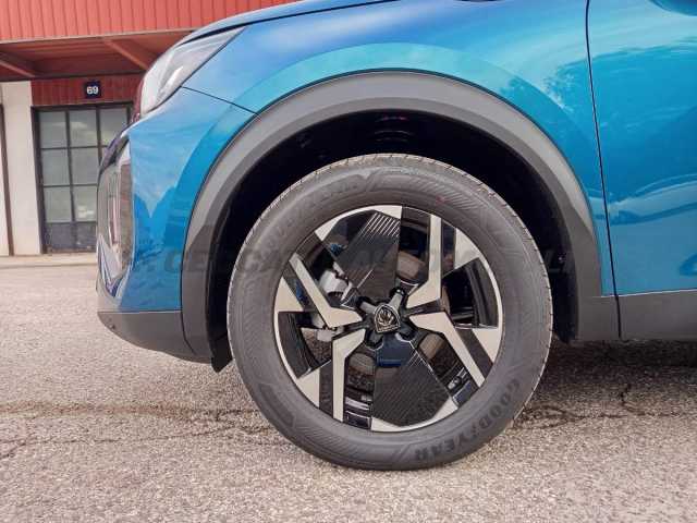Peugeot 2008 1.2l - blue