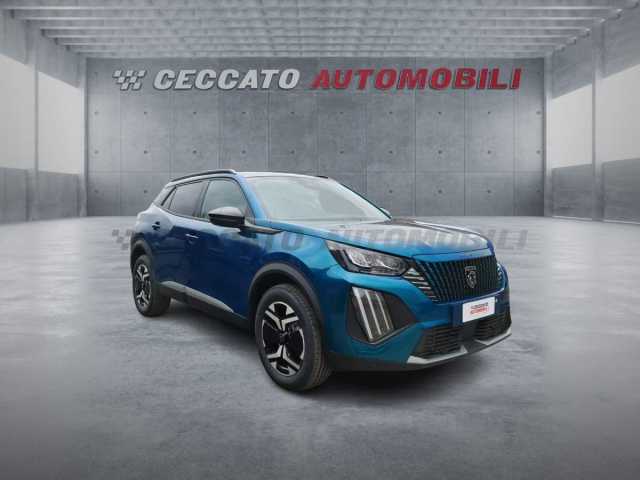 Peugeot 2008 1.2l - blue