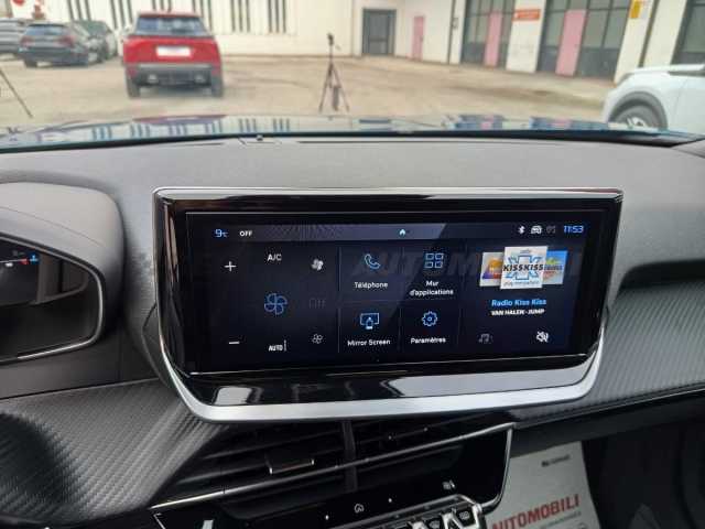 Peugeot 2008 1.2l - blue