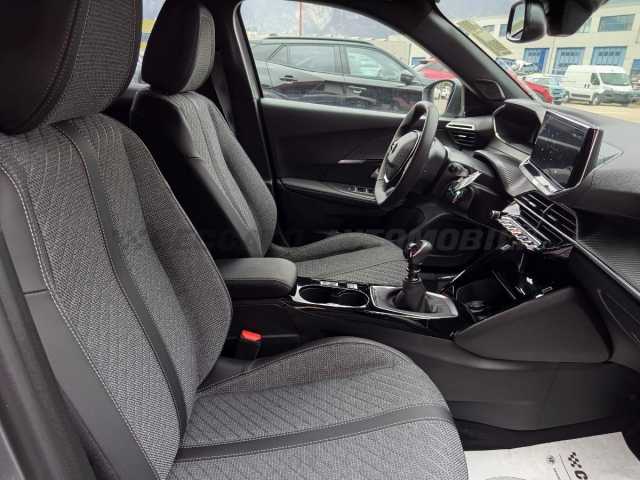 Peugeot 2008 1.2l - grey