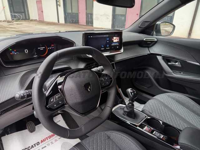 Peugeot 2008 1.2l - grey