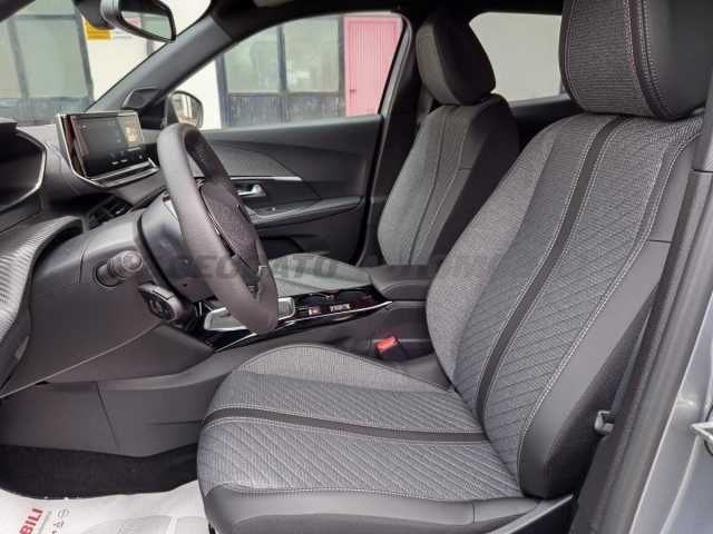 Peugeot 2008 1.2l - grey