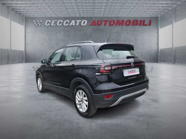 Volkswagen 1.0l - black