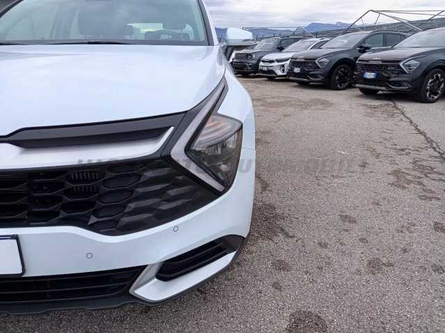 Kia Sportage 1.6l - white