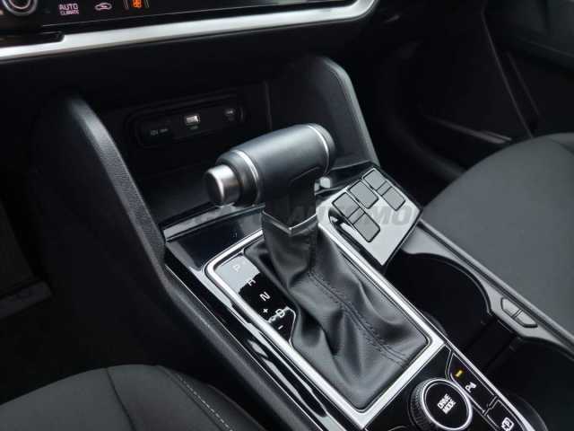 Kia Sportage 1.6l - white