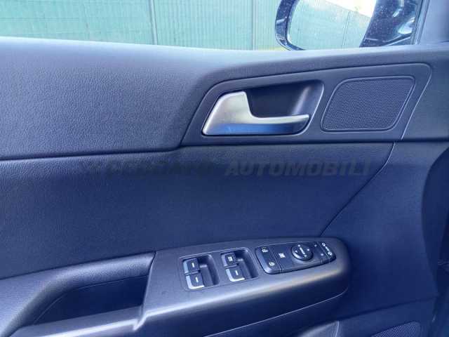 Kia Sportage 1.7l - black