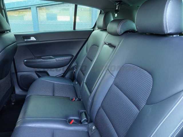 Kia Sportage 1.7l - black