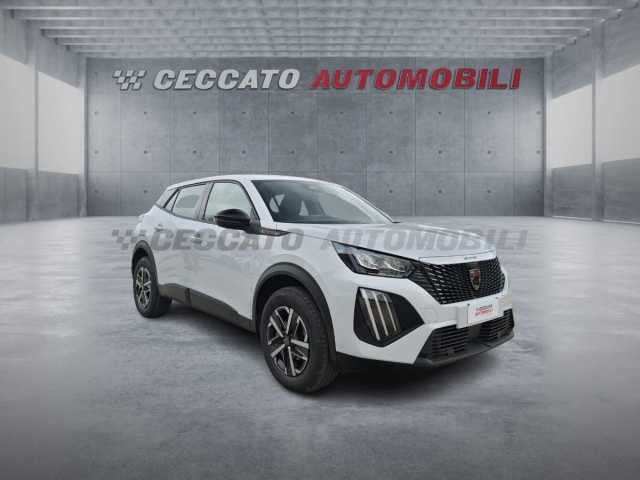 Peugeot 2008 1.2l - white