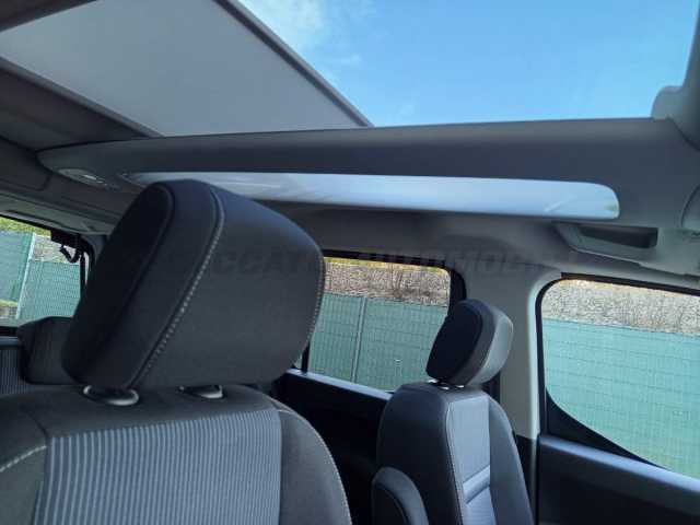 Fiat Doblò 1.5l - white