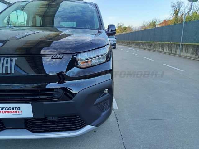 Fiat Doblò 1.5l - black