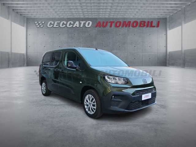 Fiat Doblò 1.5l - green
