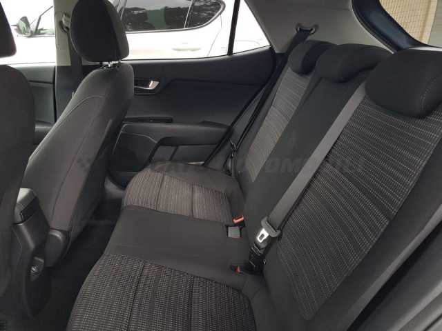 Kia Stonic 1.2l - blue