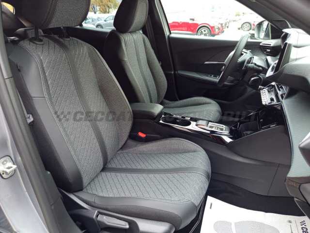 Peugeot 2008 1.2l - grey