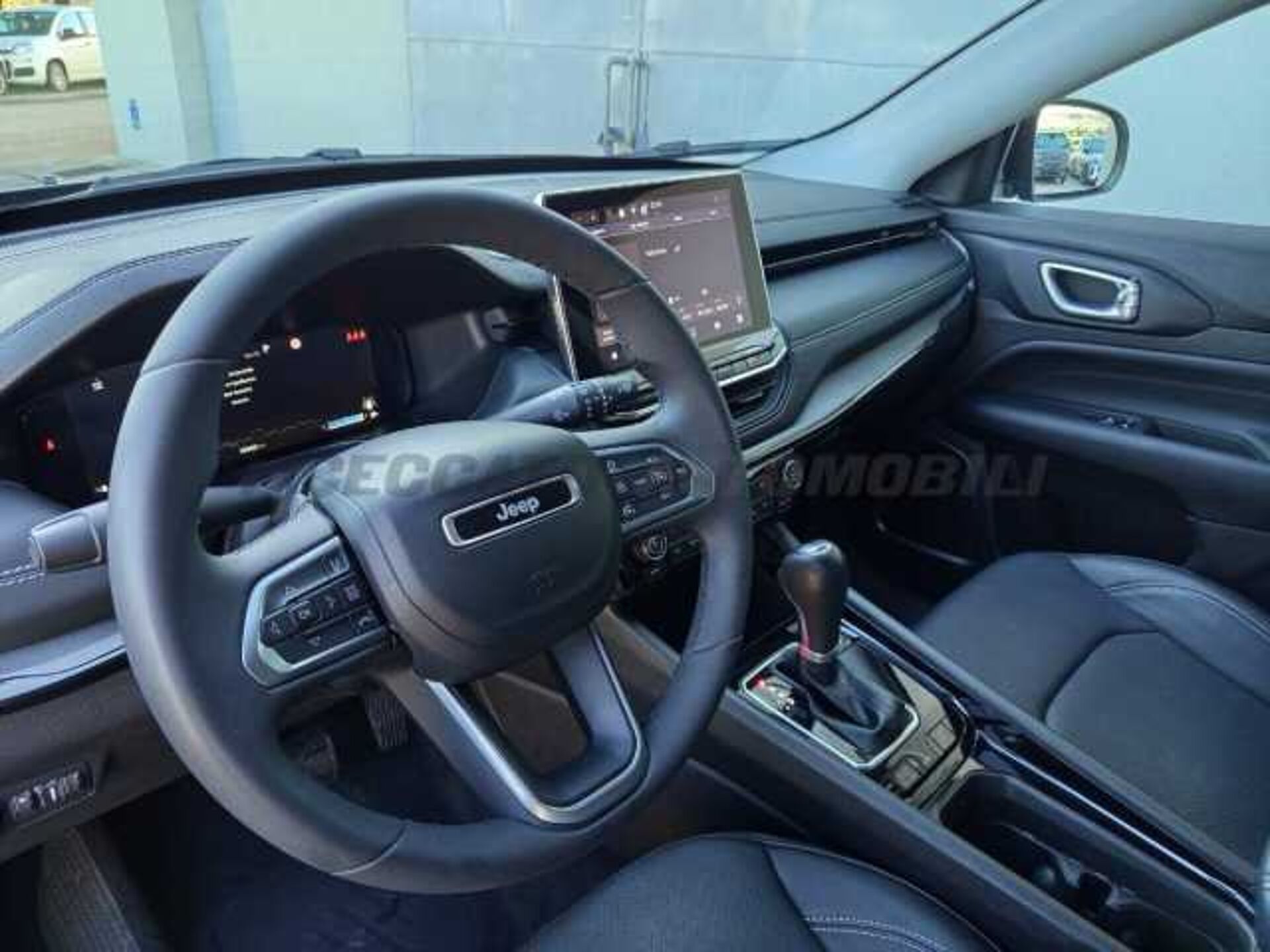 Jeep Compass 1.5l - grey