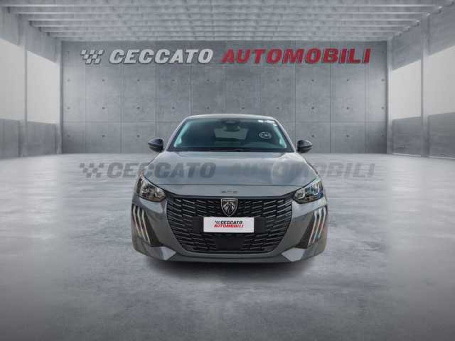 Peugeot 208 1.2l - grey