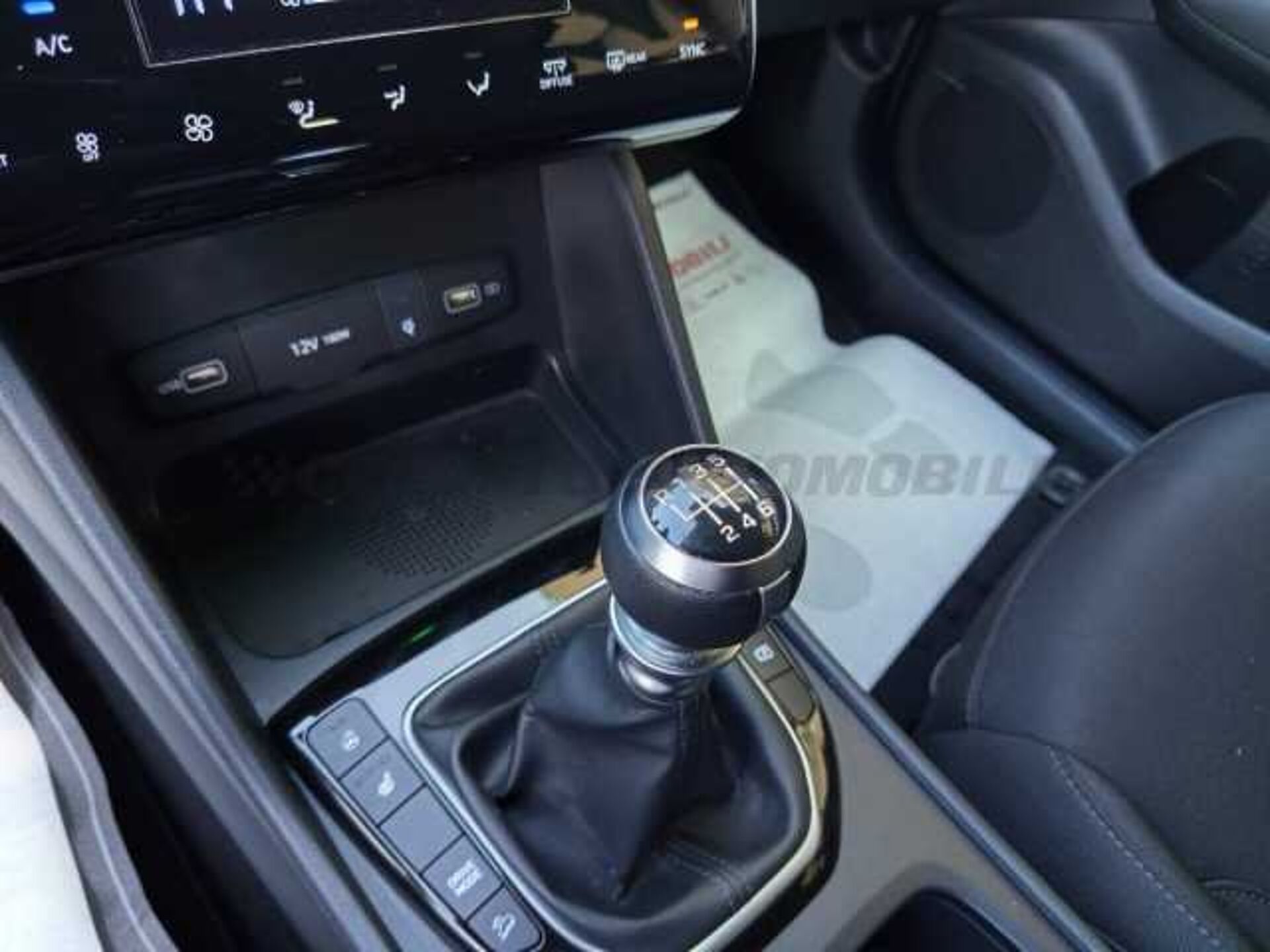 Hyundai TUCSON 1.6l - grey