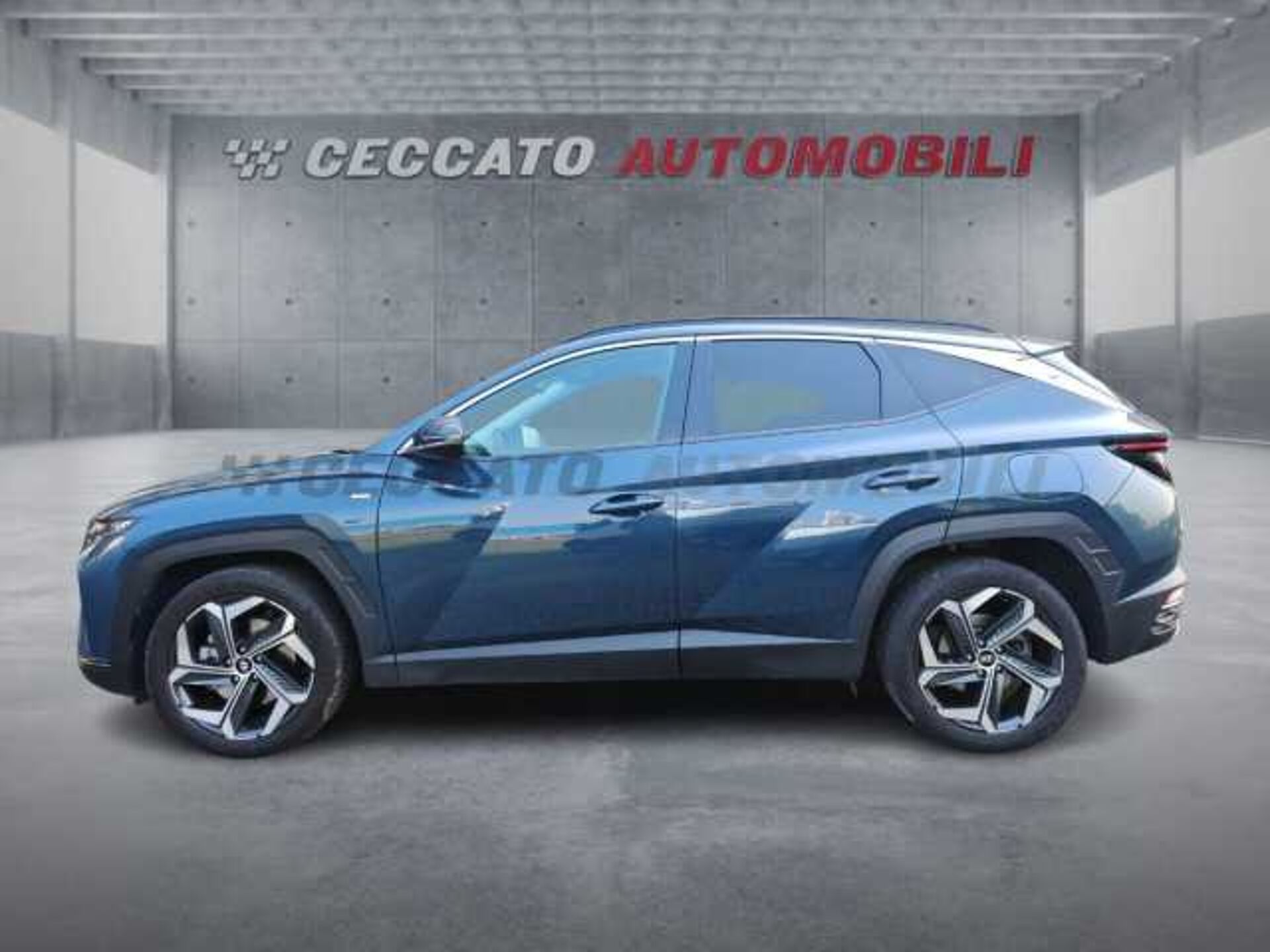 Hyundai TUCSON 1.6l - grey