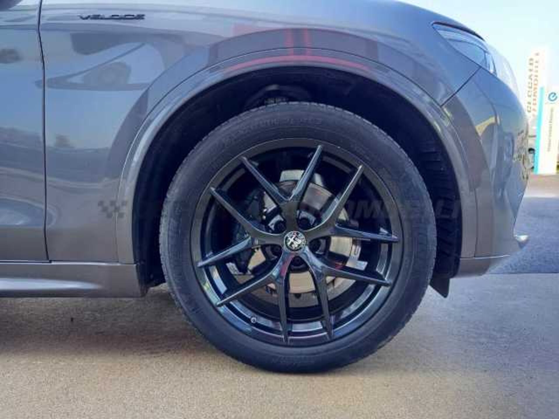 Alfa Romeo Stelvio 2.1l - grey