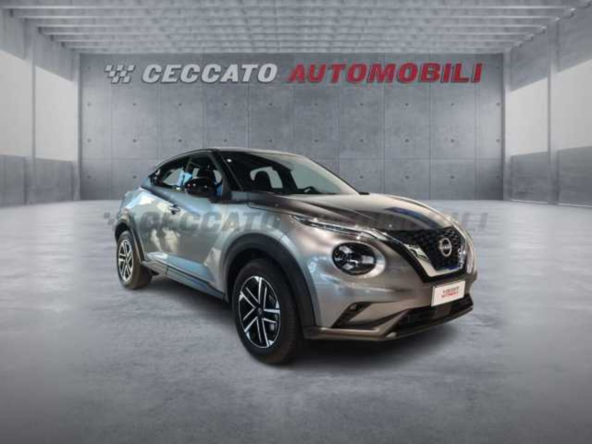 Nissan Nuovo Juke 1.0l - grey