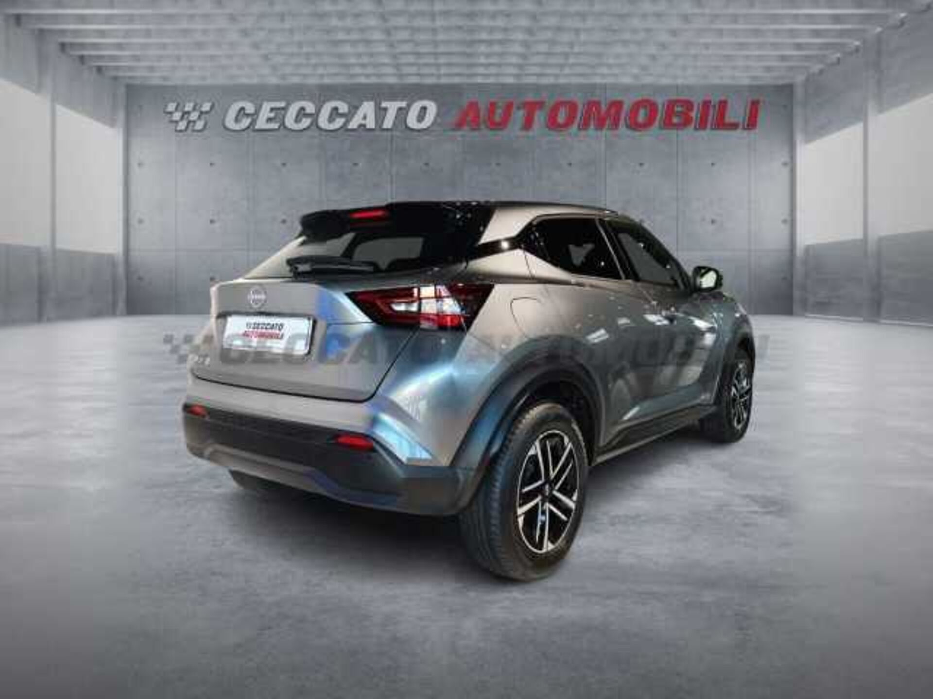 Nissan Nuovo Juke 1.0l - grey