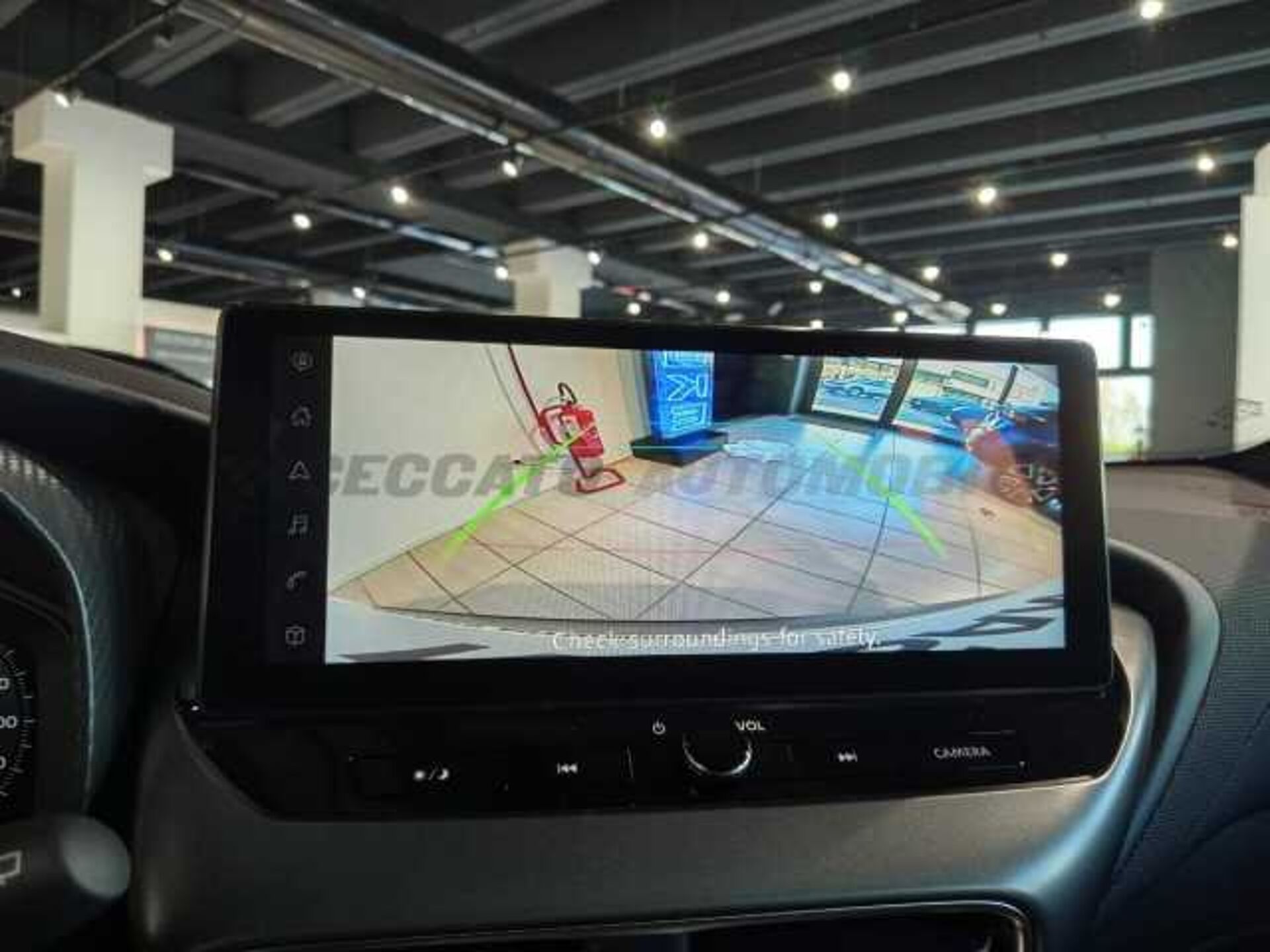 Nissan Nuovo Juke 1.0l - grey