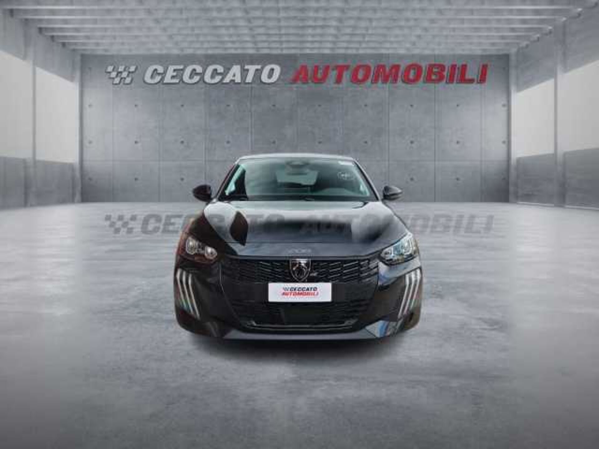 Peugeot 208 1.2l - black